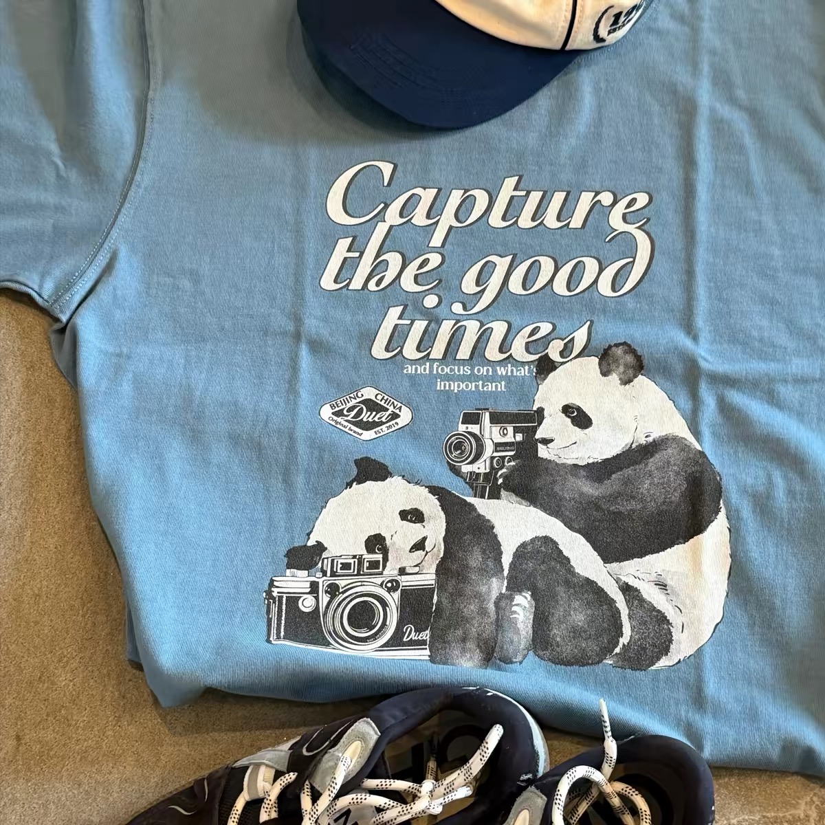 Duet Originals real-life T-shirt look 002